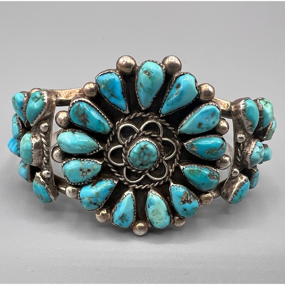 😍 Vintage Navajo Turquoise and Silver Cluster Bracelet Cuff by Lee Charley. - Picture 2 of 10